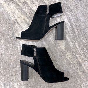 Vaneli black suede open toe and open back shoe. Sexy look. Chunky buckle.